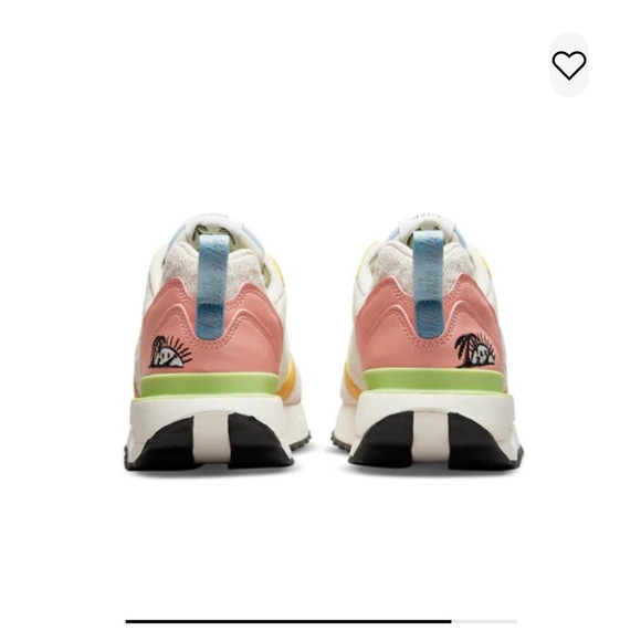 Nike Air Max Dawn SE Sun Club - Picture 5 of 11